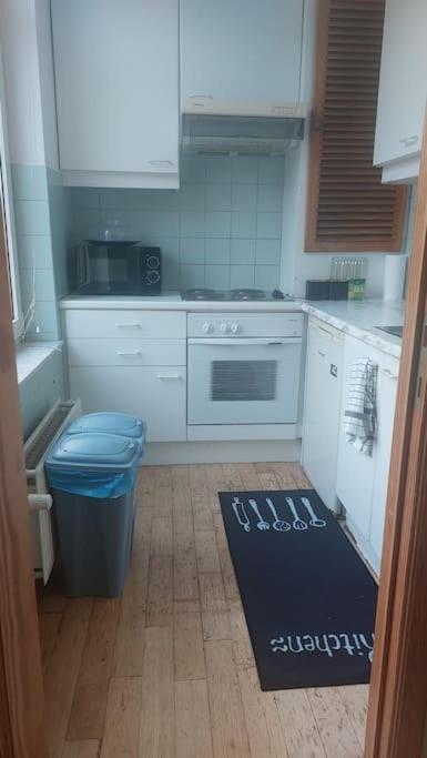 Charming 1-Bedroom Apartment Brüsszel Kültér fotó